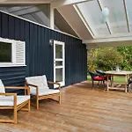 1627-dronningmolle-svalevej-3 * Dronningmølle
