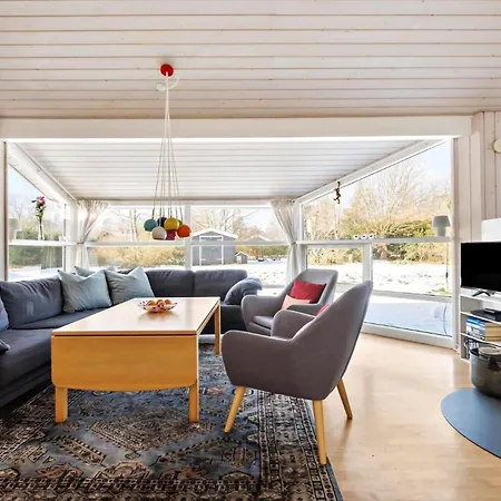 1627-dronningmolle-svalevej-3 度假居