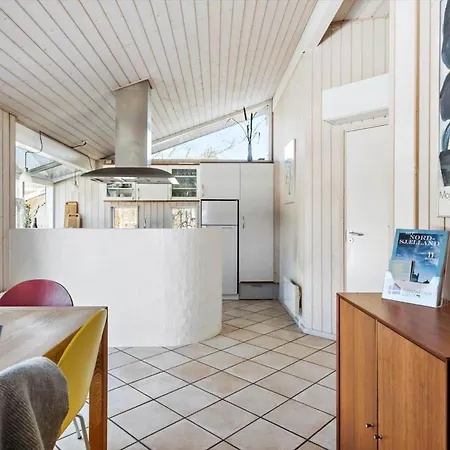 1627-dronningmolle-svalevej-3 度假居