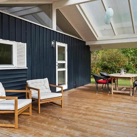 1627-dronningmolle-svalevej-3 * Dronningmølle