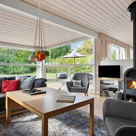1627-dronningmolle-svalevej-3 * Dronningmølle