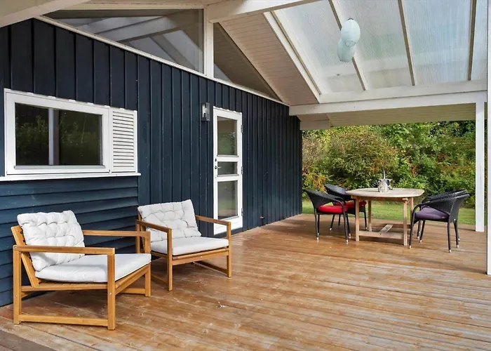 1627-dronningmolle-svalevej-3 * Dronningmølle